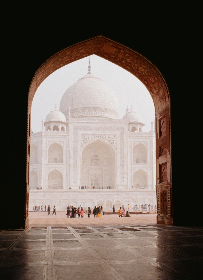 The Taj (Pentax Super A, 28mm f3.5, Kodak ColorPlus 200, shot on PENTAX SUPER-A