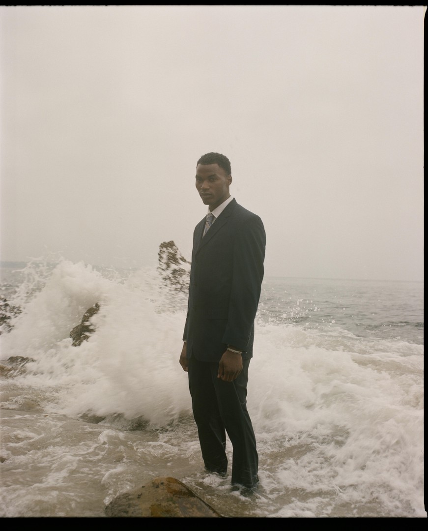 James Bond in Malibu (Mamiya RB67, 90mm, Portra 400), tagged wave