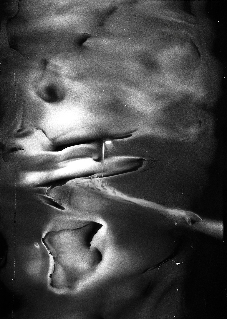 Messed up my film while developing, to my surprise, it turned out into something beautiful! [Nikkormat EL, Nikkor 50mm, Agfaphoto APX 400], shot on AGFAPHOTO APX 400