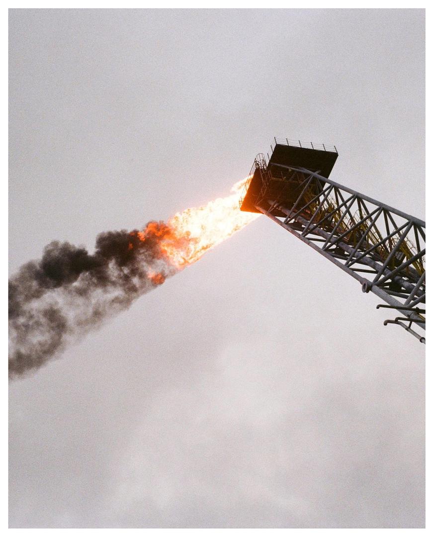 Torching [Rollei 35 | Tessar 3.5 40mm | Portra 400], shot on ROLLEI 35